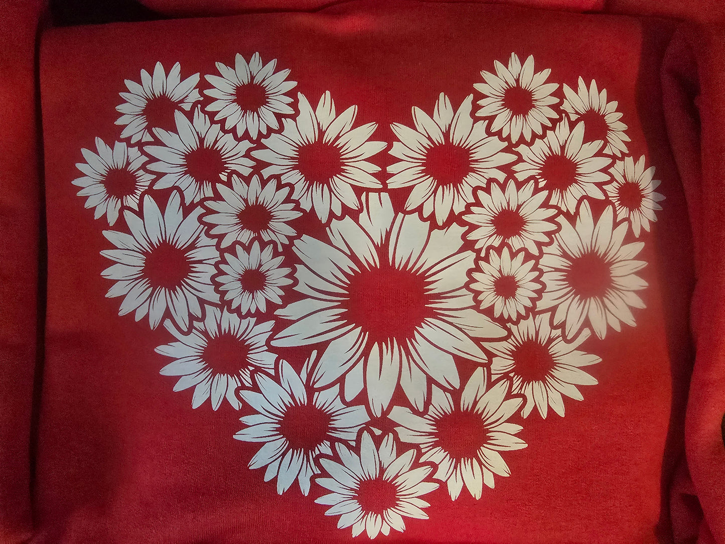 TIK TOK LIVE SALE $6 RED CREWNECK SALE 3/22